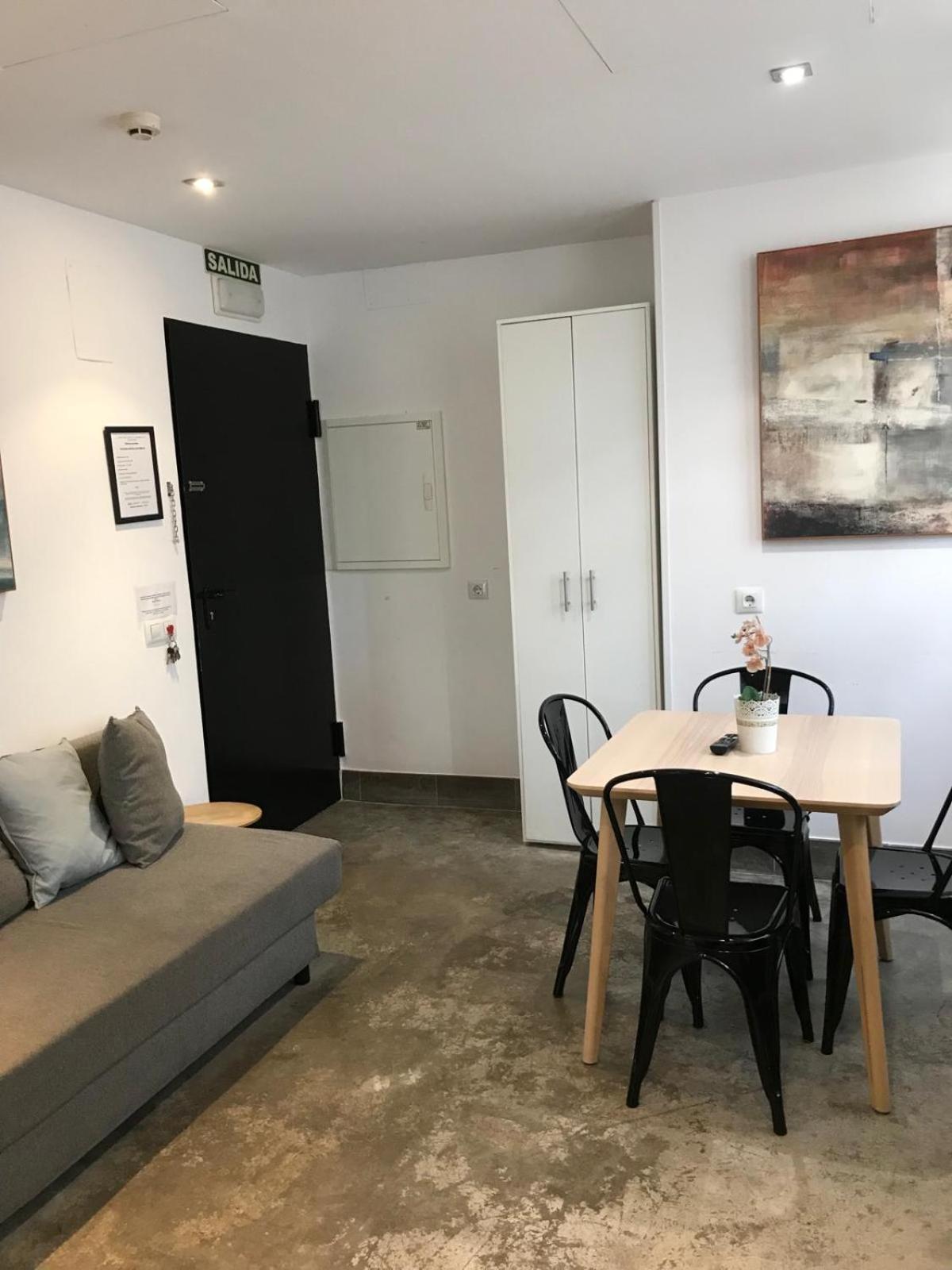 Urban House Siurot 33 Couette-café 2*