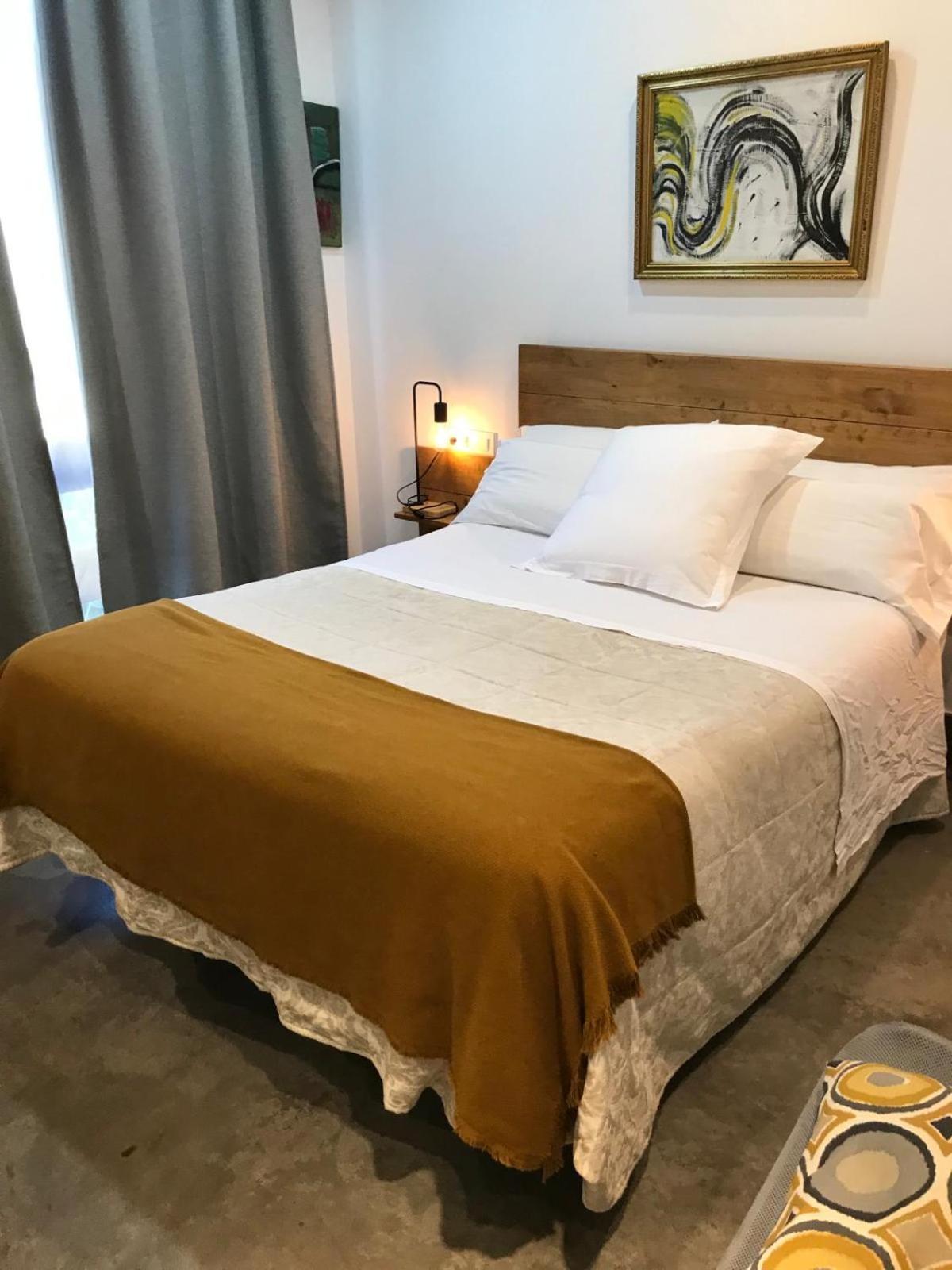 Bed & Breakfast Urban House Siurot 33 2*